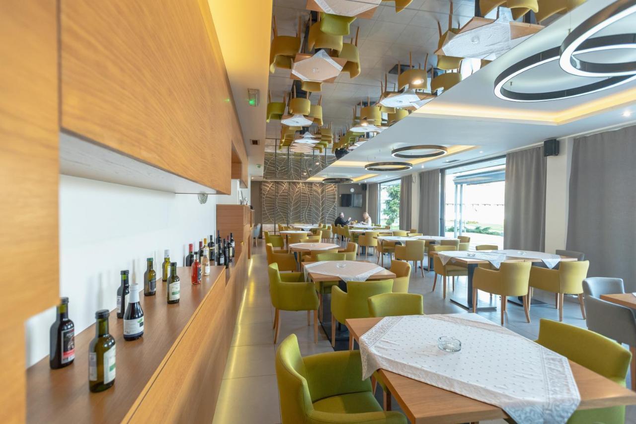 Hotel Stobex Loznica Ngoại thất bức ảnh