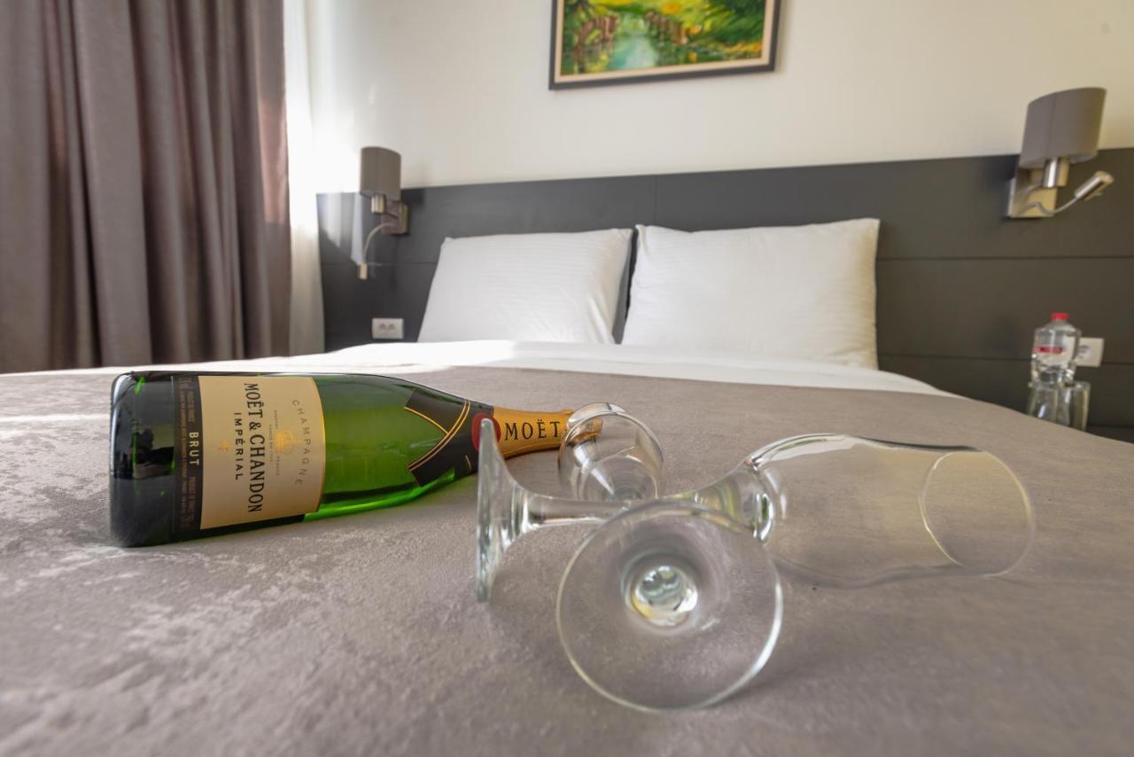 Hotel Stobex Loznica Ngoại thất bức ảnh